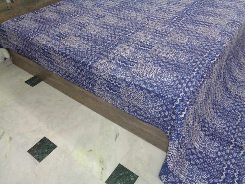 COTTON INDIGO PATCH PRINT KANTHA BED COVER FOR ALL-SEASON