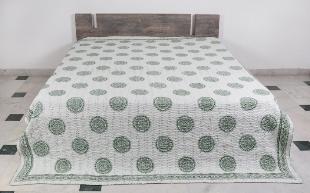 COTTON HAND BLOCK FULL PENAL KANTHA BED COVER FOR ALL-SEASON