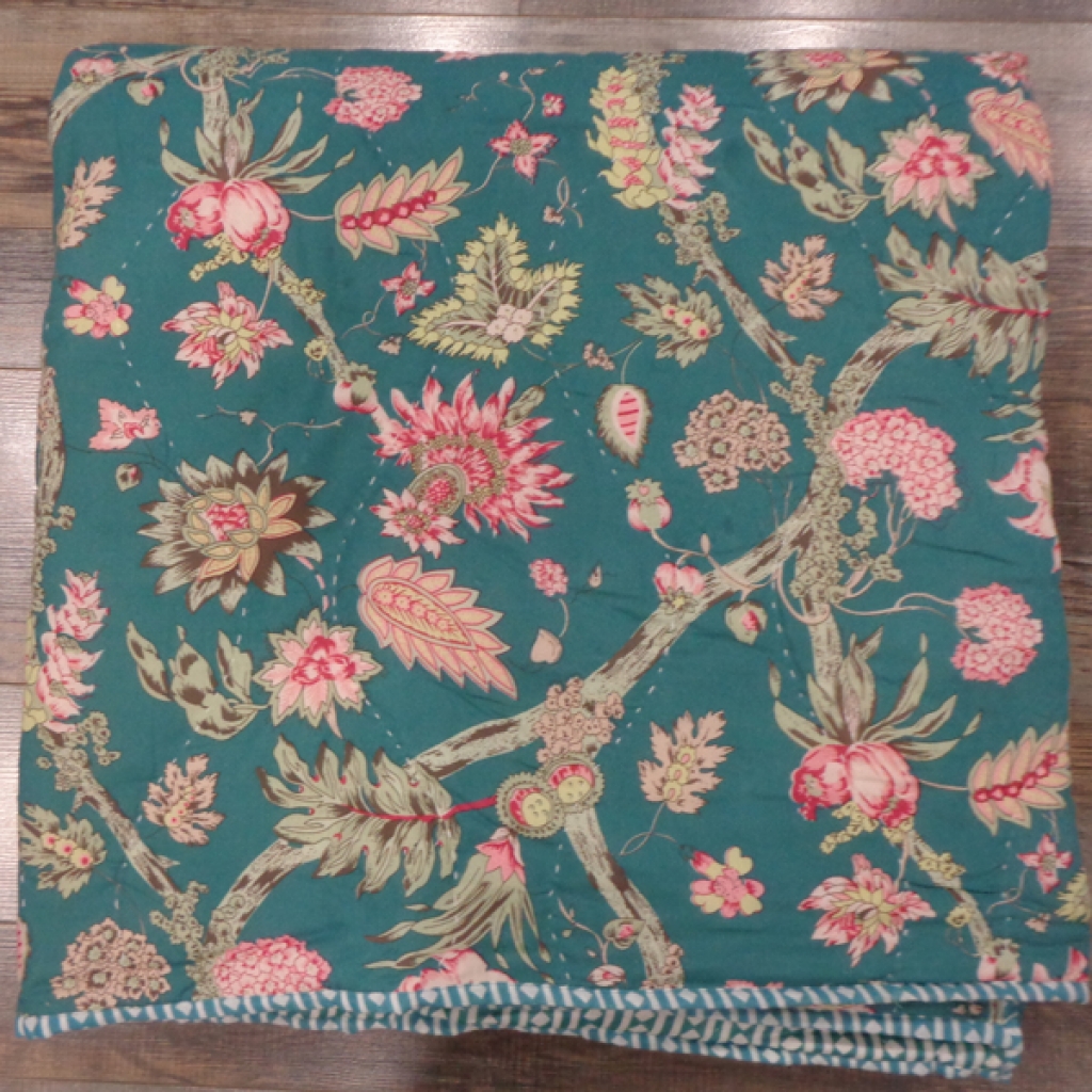 FLOWER PRINTED COTTON QUILTS