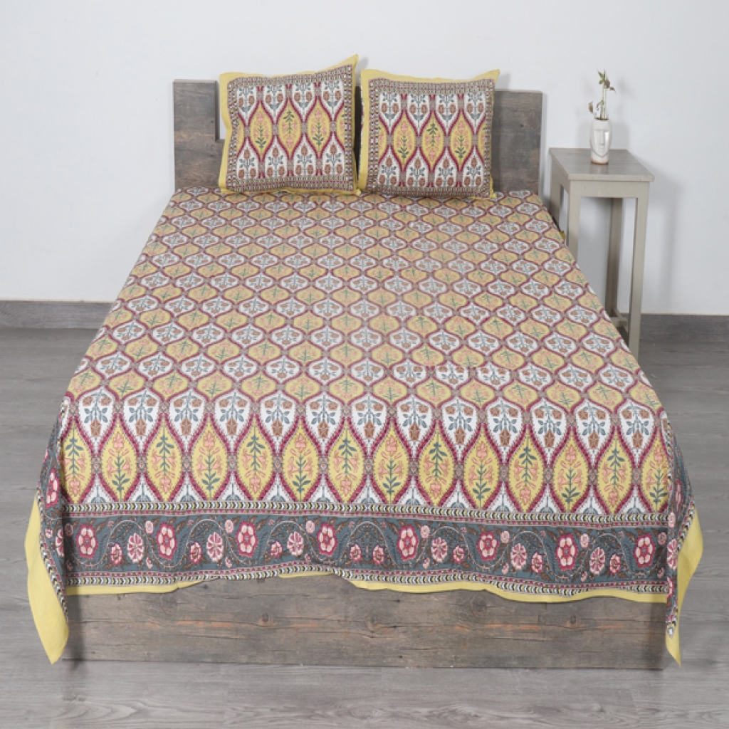 COTTON SCREEN PRINTED BED SHEET